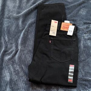 Levi's Men's Relaxed Black Jeans